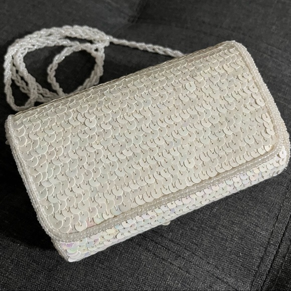La Regale sequins mini party bag - Picture 4 of 11